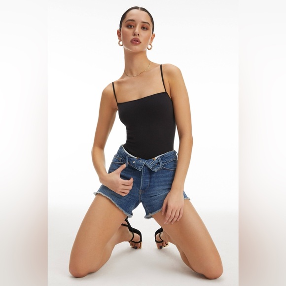 Good American Pants - NWOT- Good American The Cut Off Fold Over Waist Jean Shorts- Size 32/14